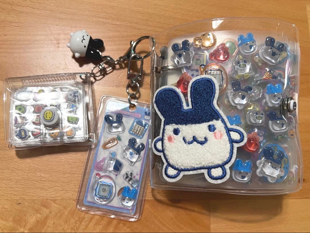 シール帳 完成品 たまごっち多め キーホルダー付き