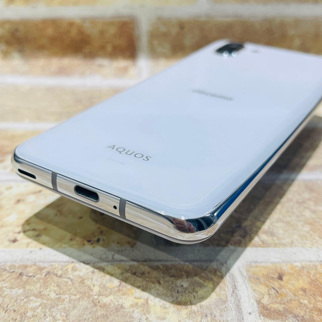 SIMフリー AQUOS R2 64GB プラチナホワイト 電池良好