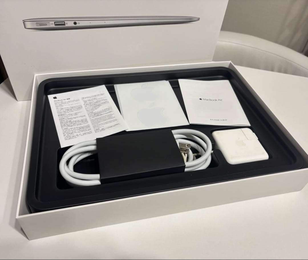 Apple MacBook Air 13inch 2017 箱付き