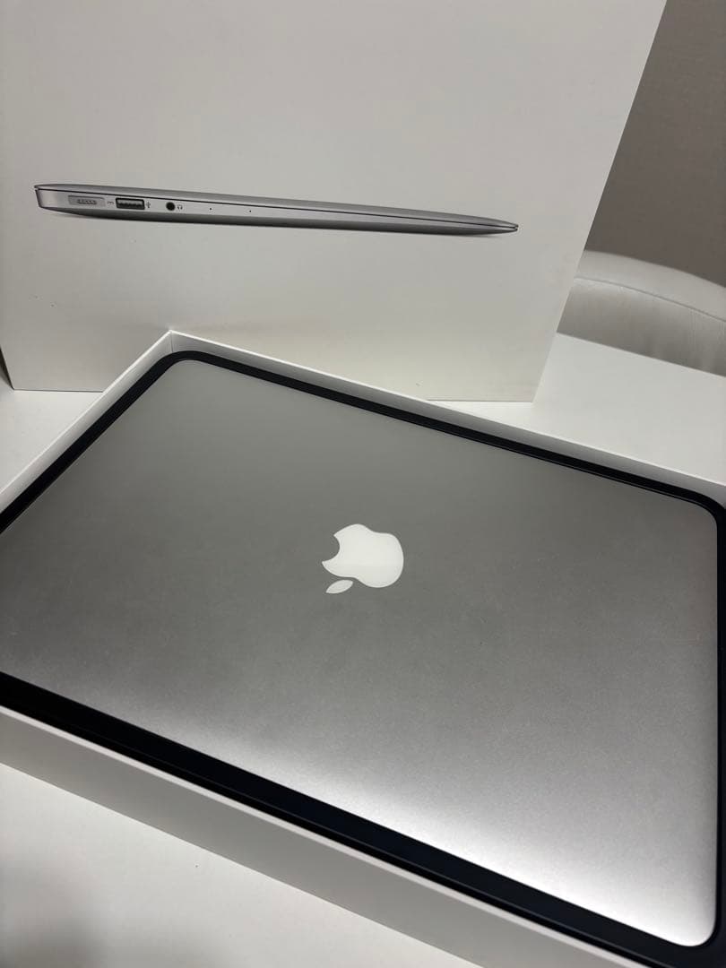 Apple MacBook Air 13inch 2017 箱付き