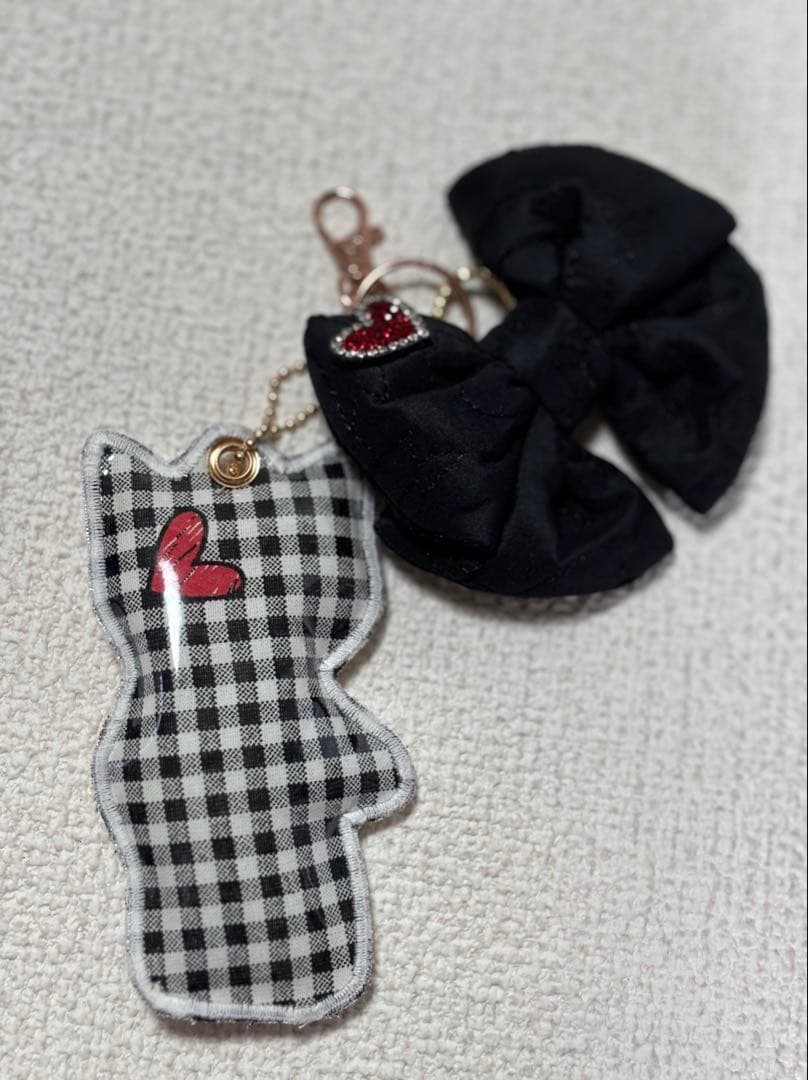 ゆ*ら様 コヤンイサムチョン　ハンドメイド　ボディーバッグ　ボリちゃん　黒チェッ