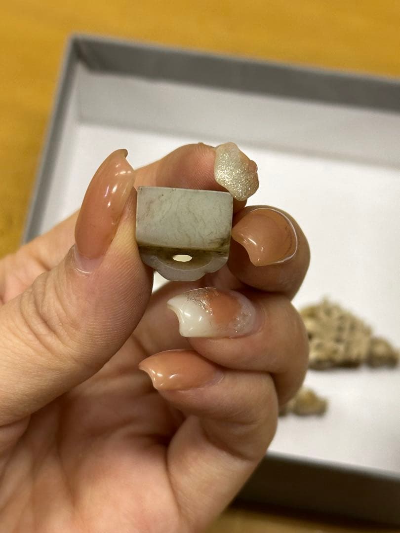 砡 5 點 和田玉 清時代耳環 中國古美術 小物アクセサリー