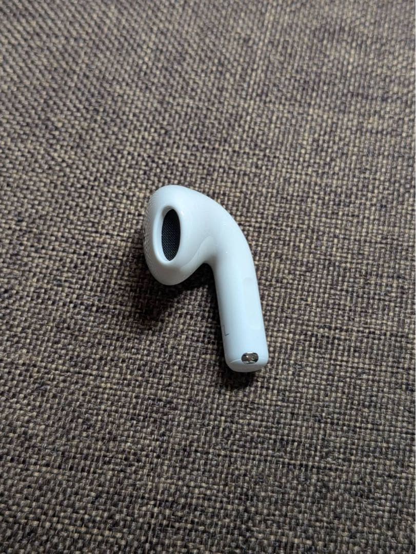 Apple AirPods 4世代 片耳 L 片方 左耳 949