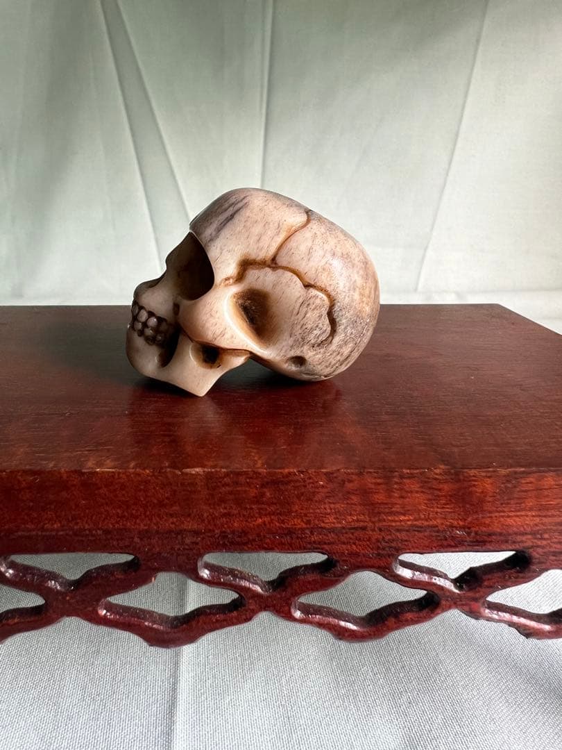 ドクロ彫刻 オブジェ 天然素材風 ハンドメイド風 スカル 置物 インテリア