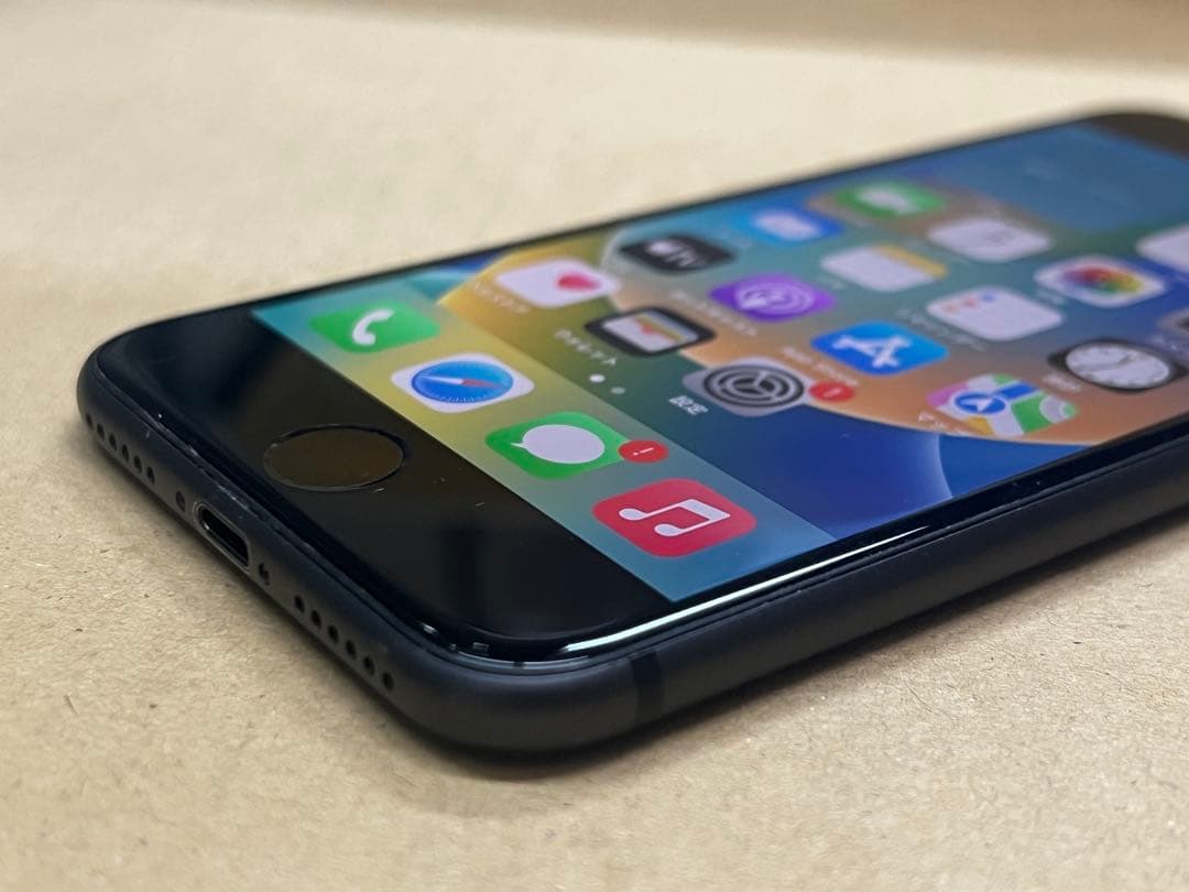 ⭐︎美品⭐︎Apple iPhone 8 スペースグレー バッテリー新品100%
