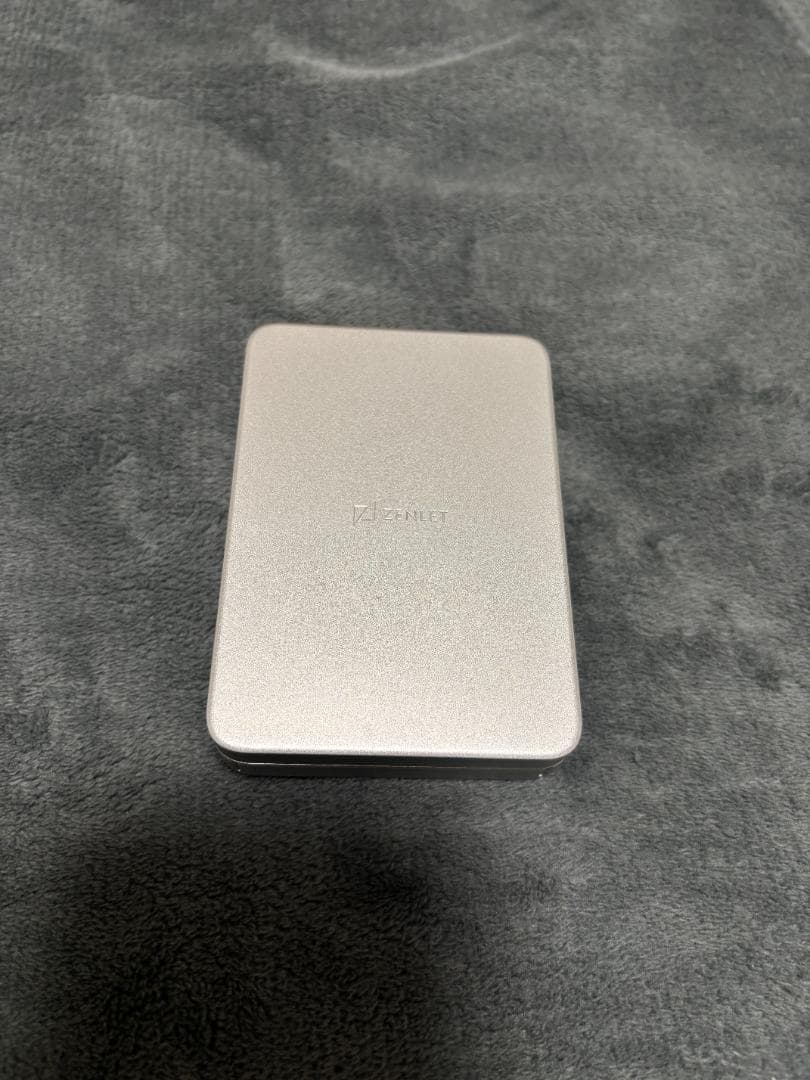 【未使用・美品】ZENLET 3 Pro スマートウォレット シルバーマット
