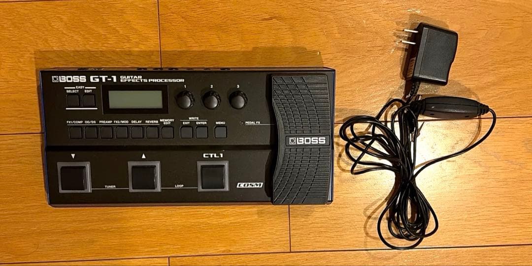 BOSS GT-1 ギターエフェクター 教科書付き