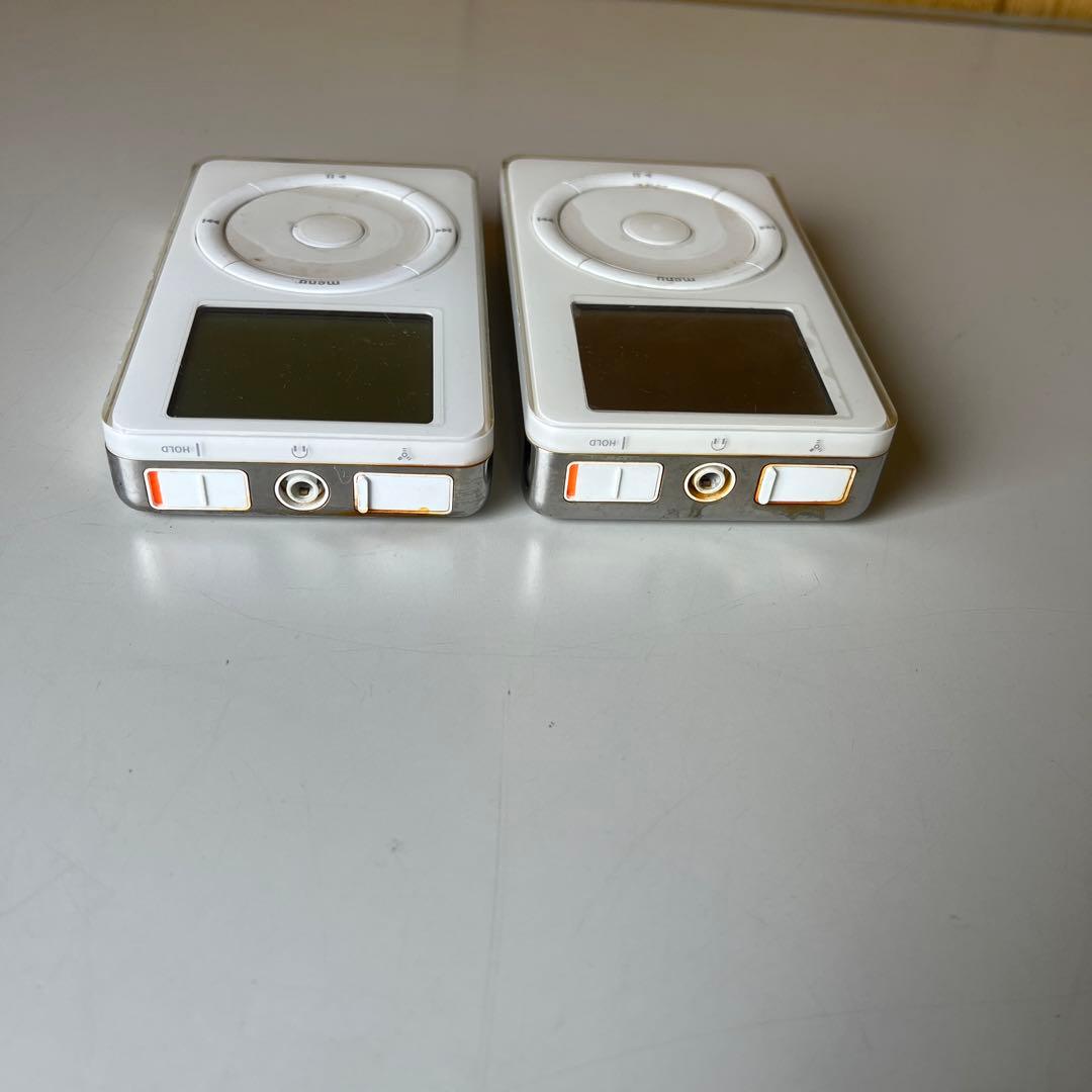 ipod 10gb 2003 20gb 2002 ２台セット　動作未確認ジャンク