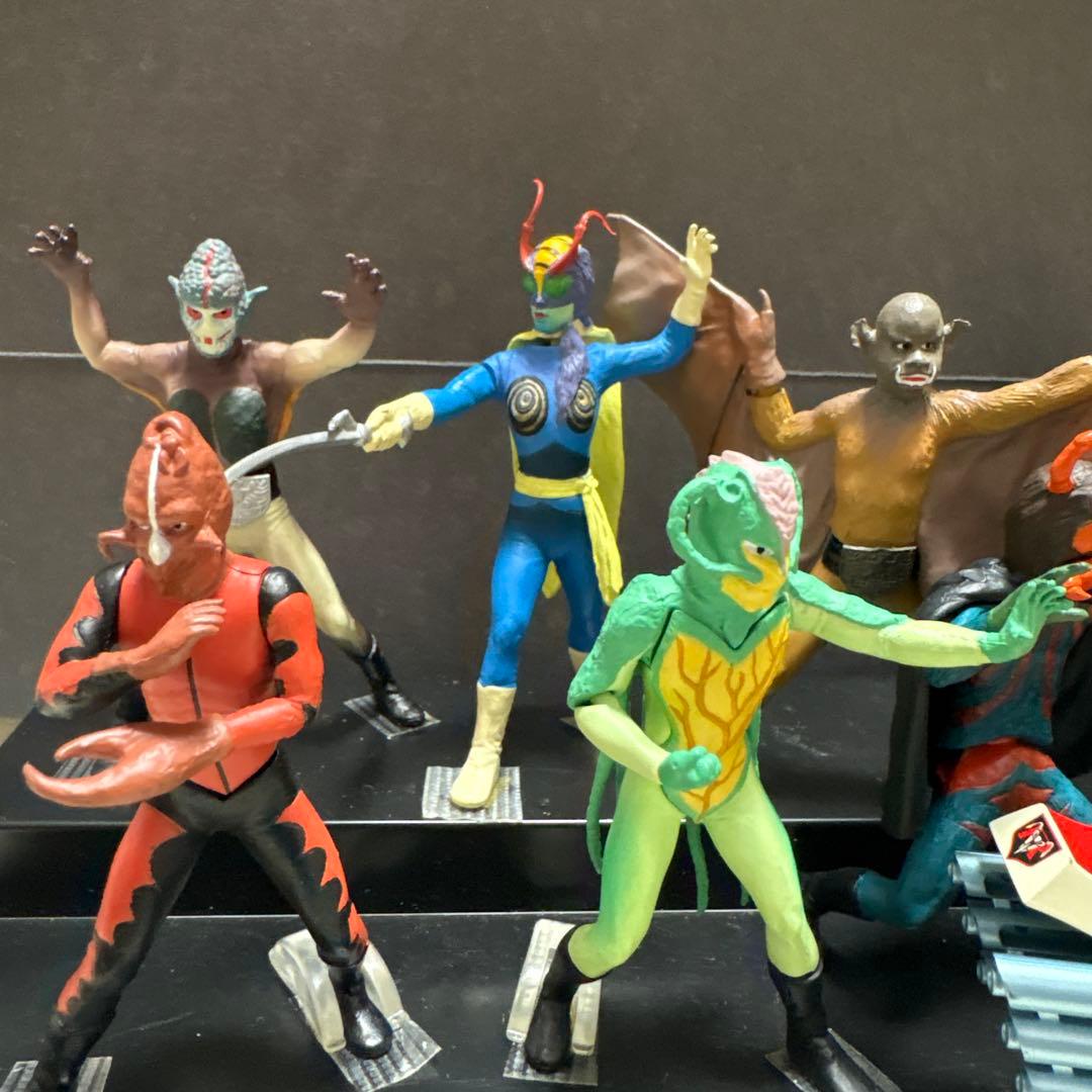 初代仮面ライダー &全11体怪人フィギュアセット サイクロン付き