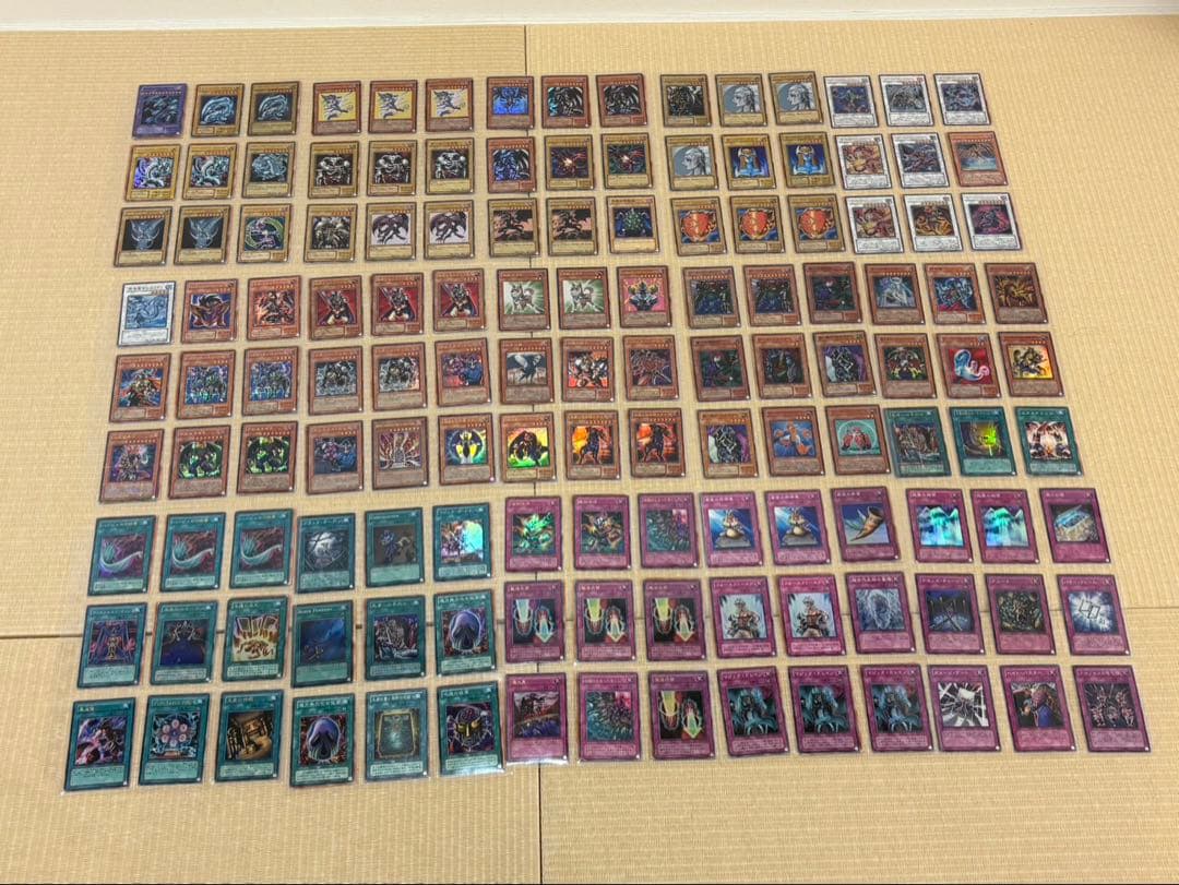 遊戯王　まとめ売り　ブラマジ　ブルーアイズホワイトドラゴン　美品