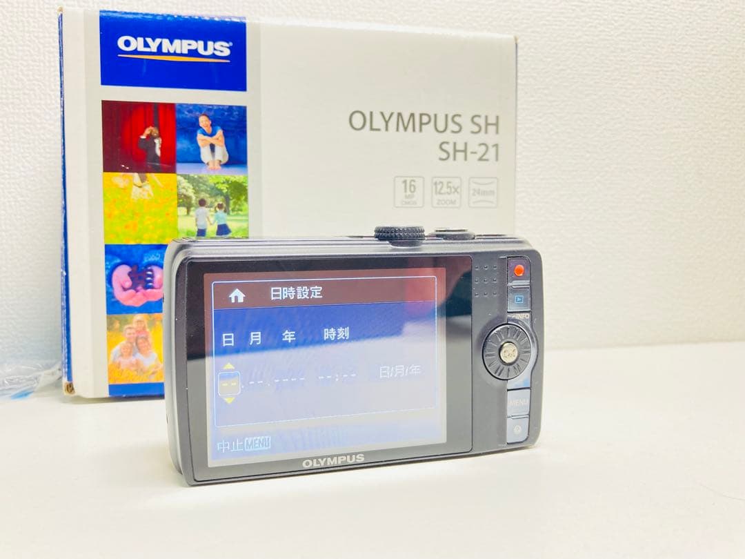 美品 OLYMPUS SH-21 コンパクトデジタルカメラ ブラック