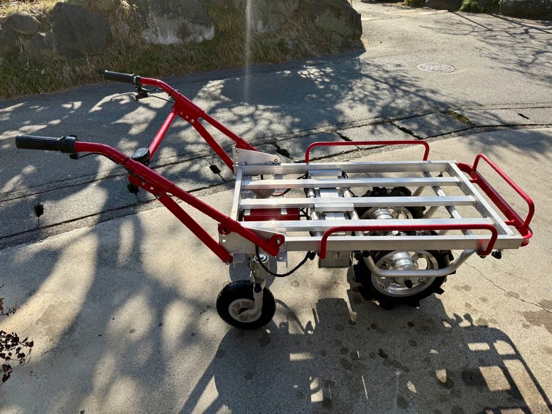 【美品】山梨発 アルミス電動運搬車 四輪タイプ ノーパンクAGタイヤ DN-4