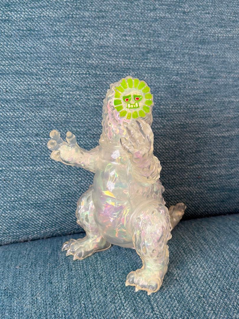 TOY FIELDS ゴーヤ怪獣　ソフビ　クリア