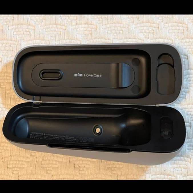 ブラウン純正充電トラベルケース 新品未使用❣️
