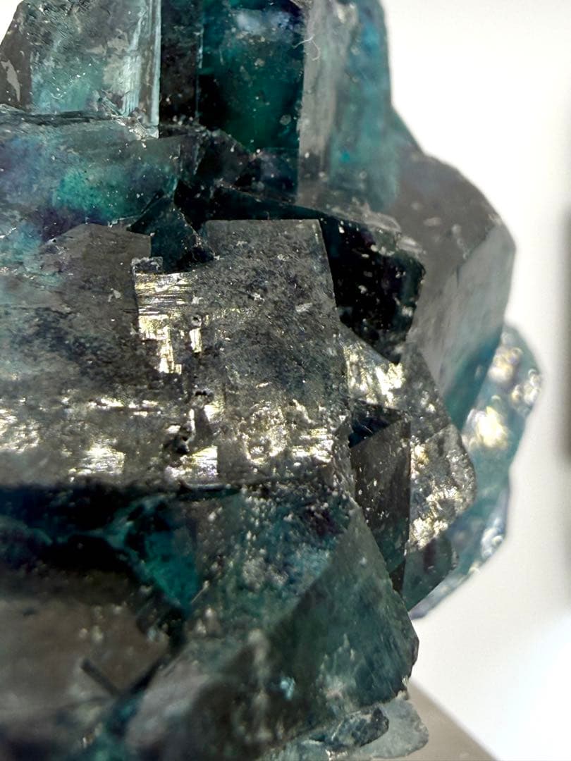 フローライト　オコルス産　原石　鉱物　標本　天然石　蛍石　バタフライポケット