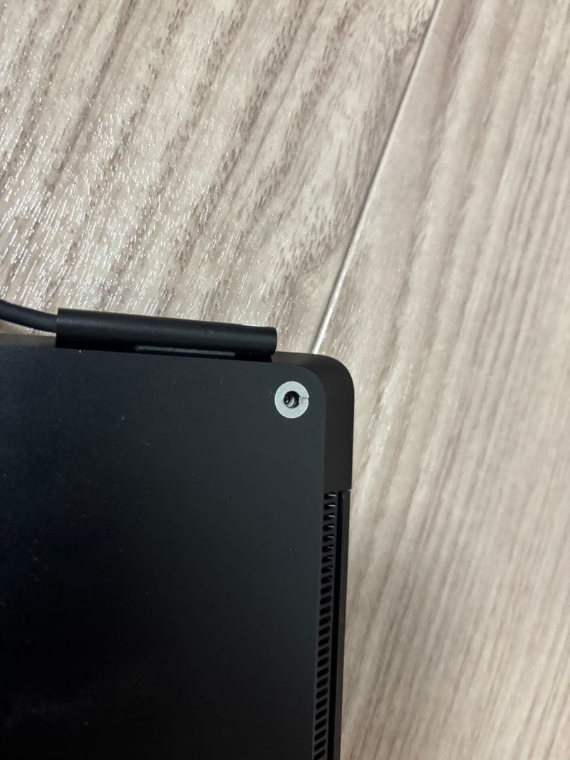 【ジャンク品、分解跡あり】Microsoft Surface Pro4 本体