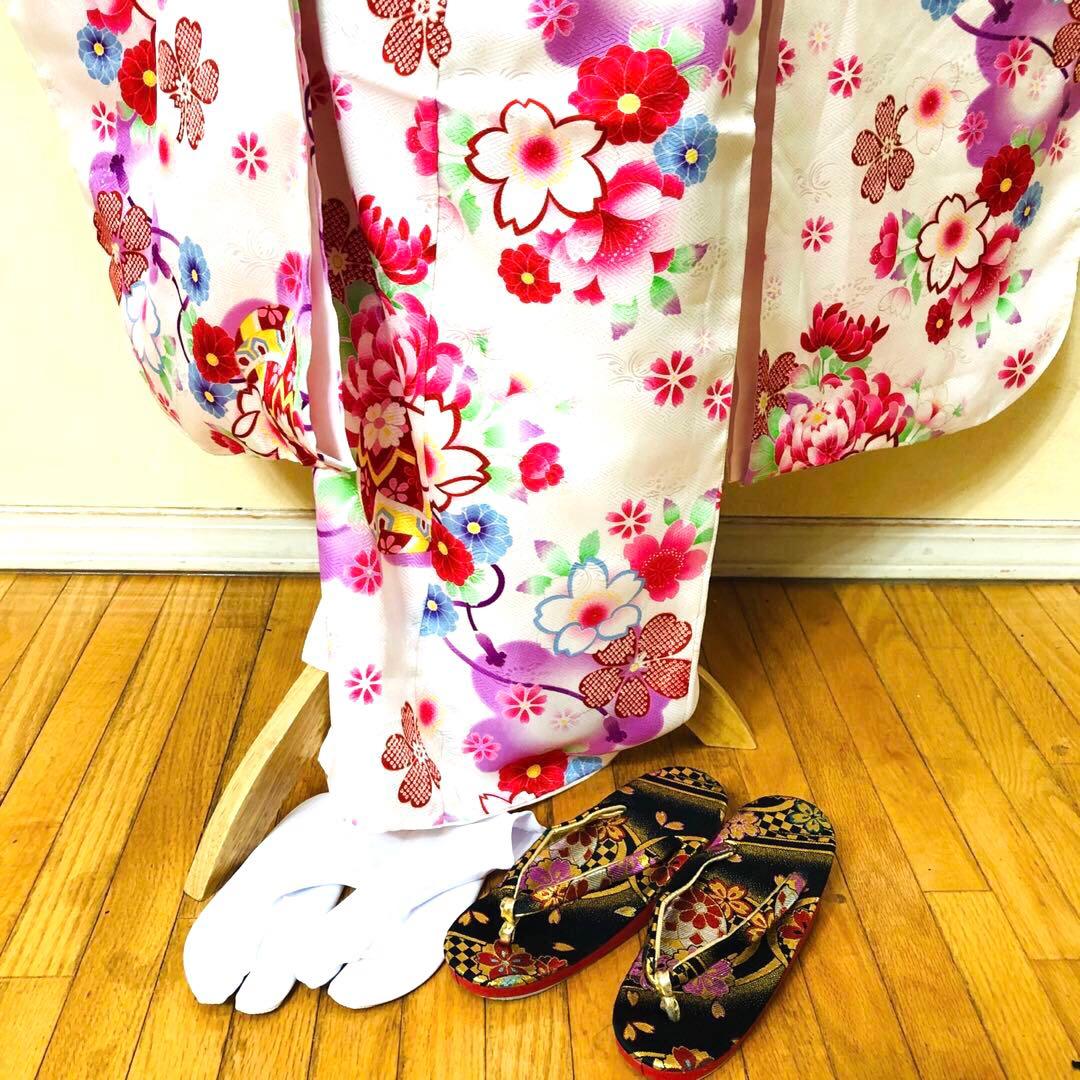 豪華白地7歳完全フルセット‼️着物長襦袢全通袋帯新品⭐︎手毬花金彩煌びやか際立つ逸品