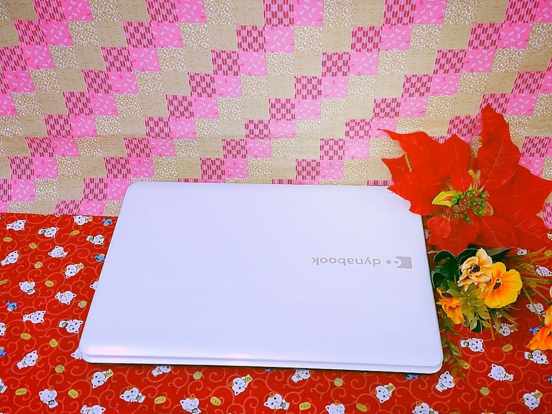 美品！東芝/HDD320GB!ホワイトノートパソコン！Win10！ソフト多数