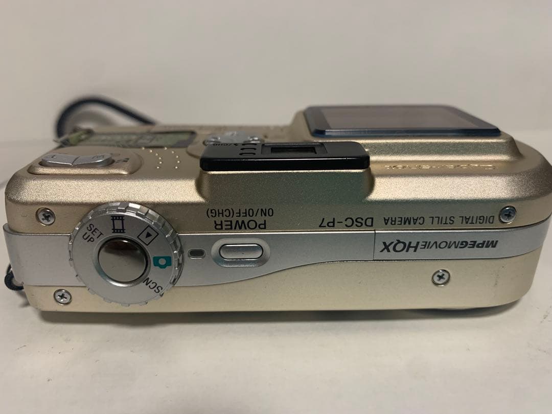 SONY Cyber-shot DSC-P7 サイバーショット　ゴールドカラー