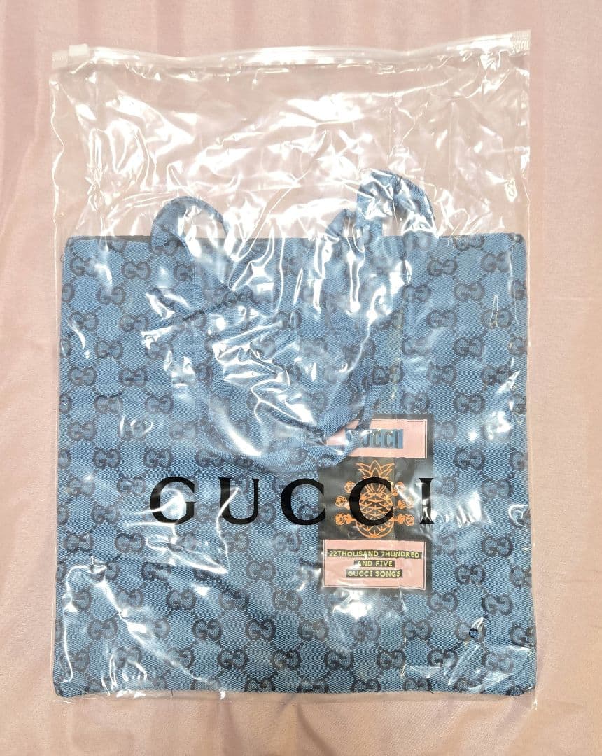 新品レア！GUCCI ノベルティ ロゴトートバッグ ブルーキャンパストートバッグ