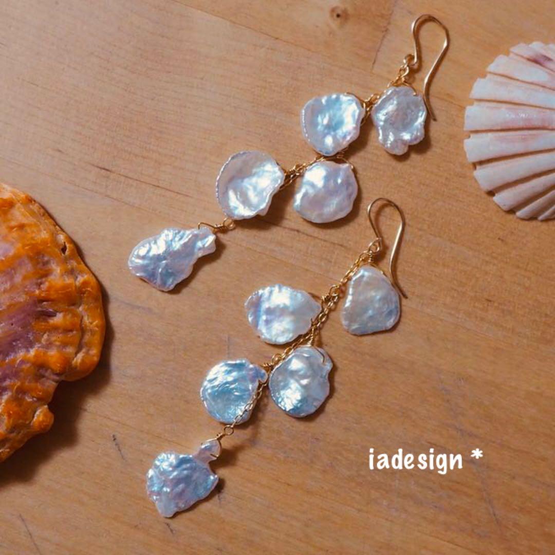 217★花びらケシパールのスウィングチェーンドロップピアス