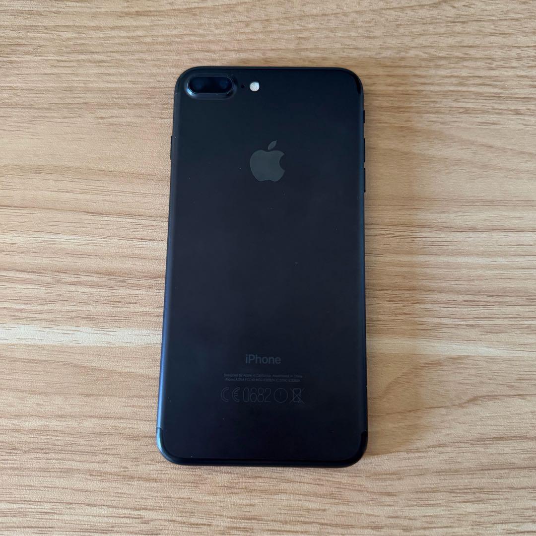iPhone 7 Plus 32GB ブラック【海外版】