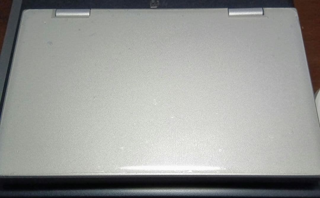 NANOTE P8　保証期間2026/5まであり