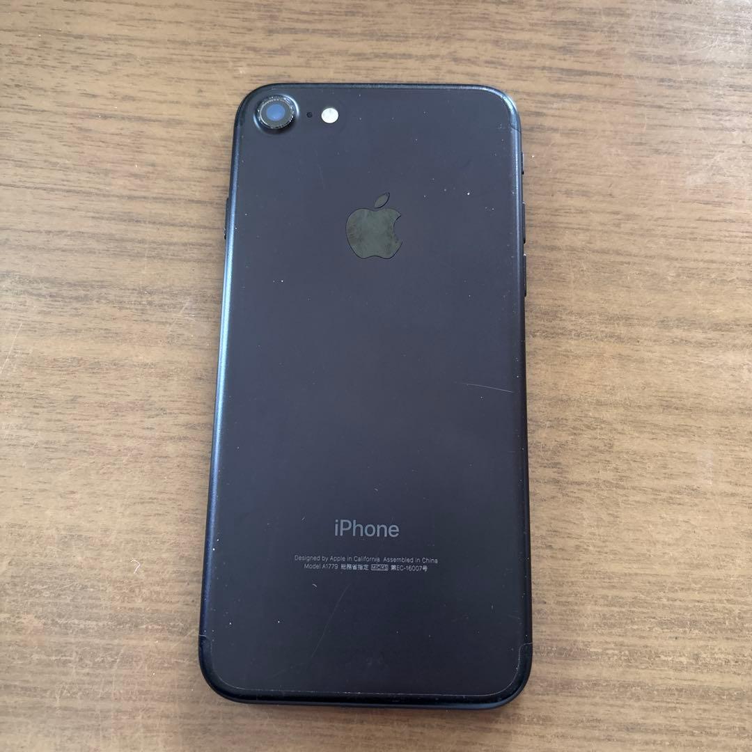 iPhone7 本体　32G