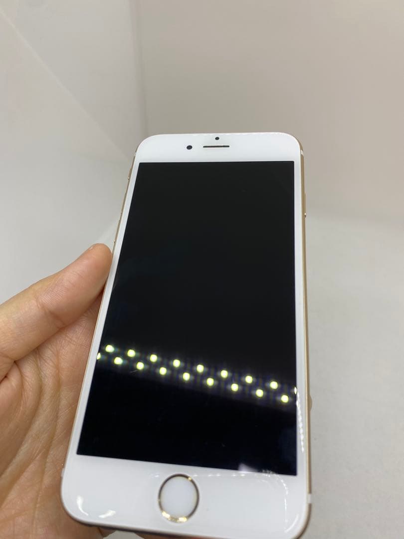 iPhone 6s - 32GB SIMフリー バッテリー85% 18546