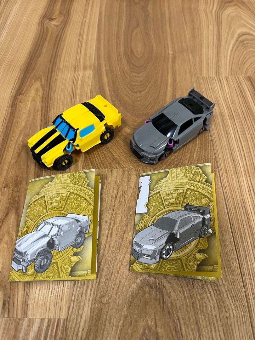 トランスフォーマー オプティマス　バンブルビー　　アイアンハイド