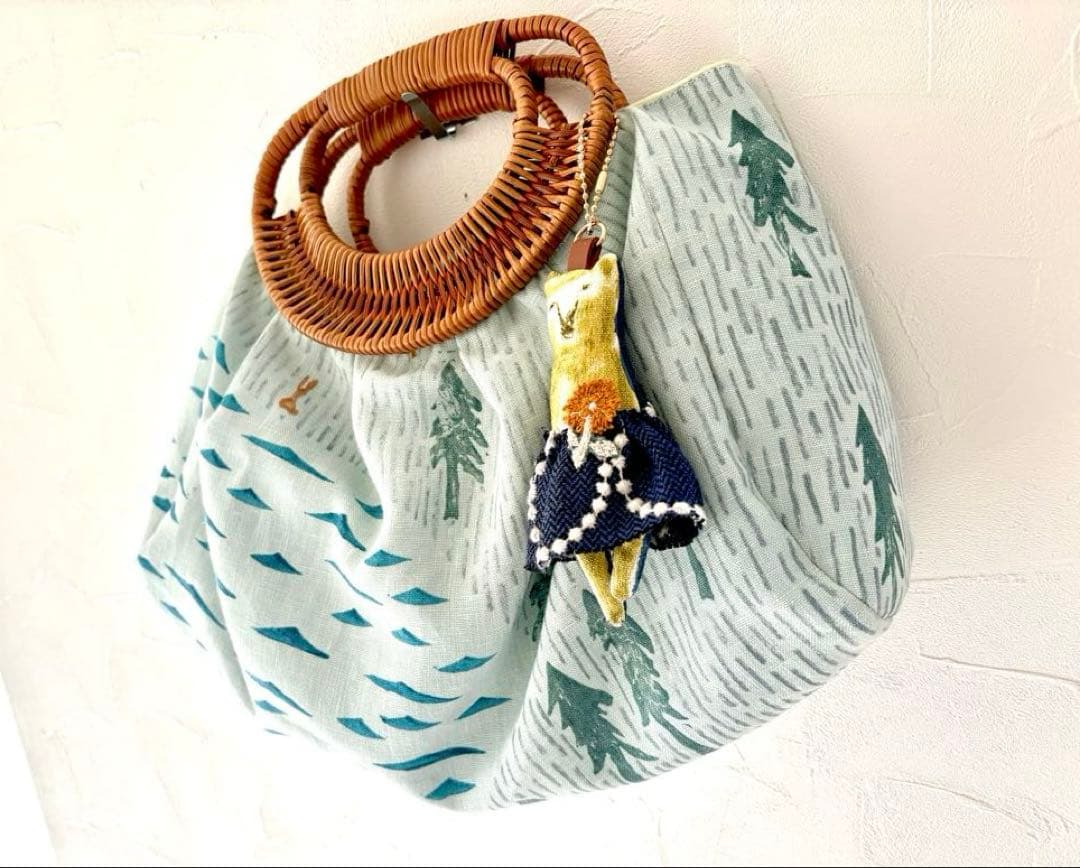 ミナペルホネン　one da籐の持ち手バッグ