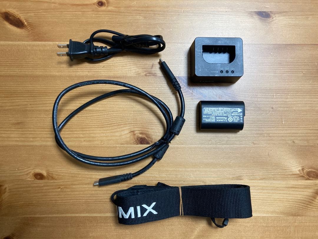 LUMIX GH5 ミラーレスカメラ 本体とレンズセット