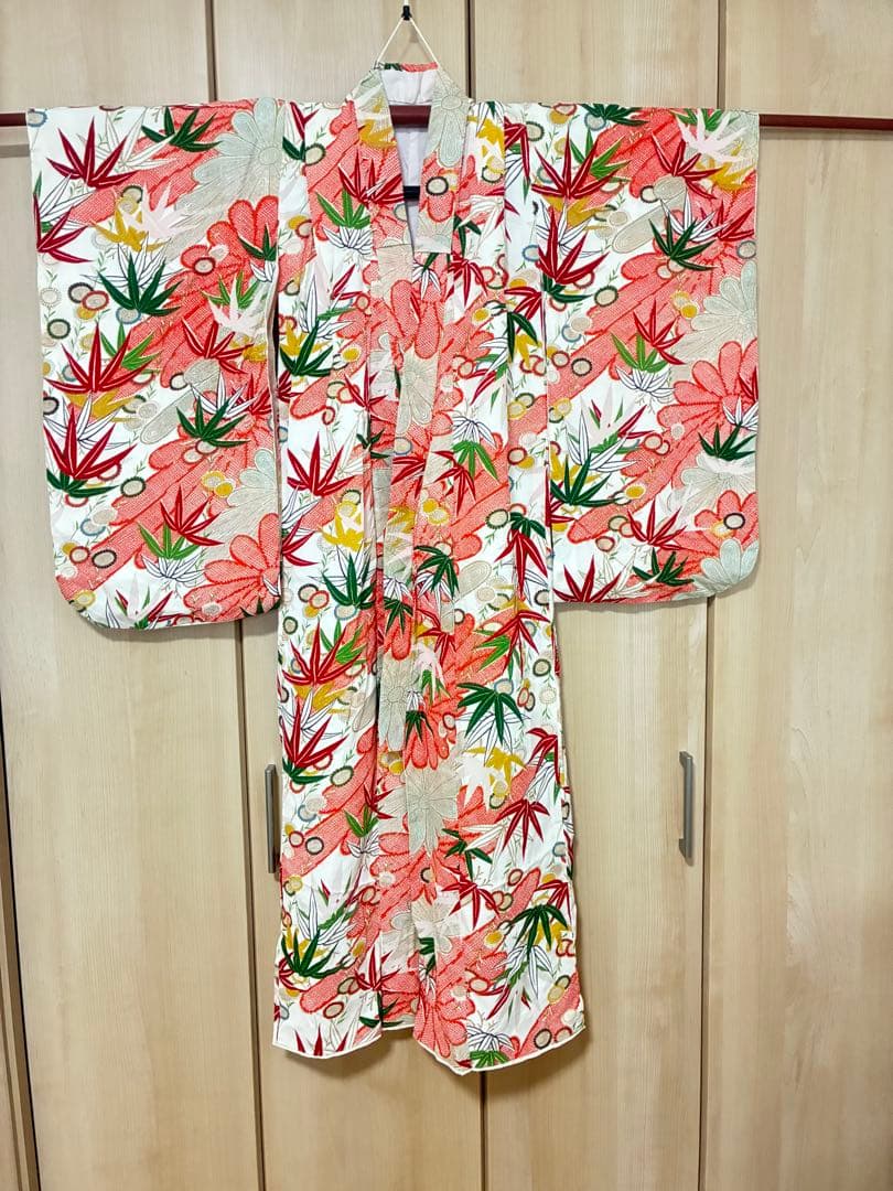 【七五三 7歳】粋で上品＊松竹梅の古典柄きもの♡個性が光るセット