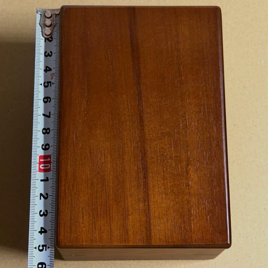 ZARA  ウッドジュエリーボックス