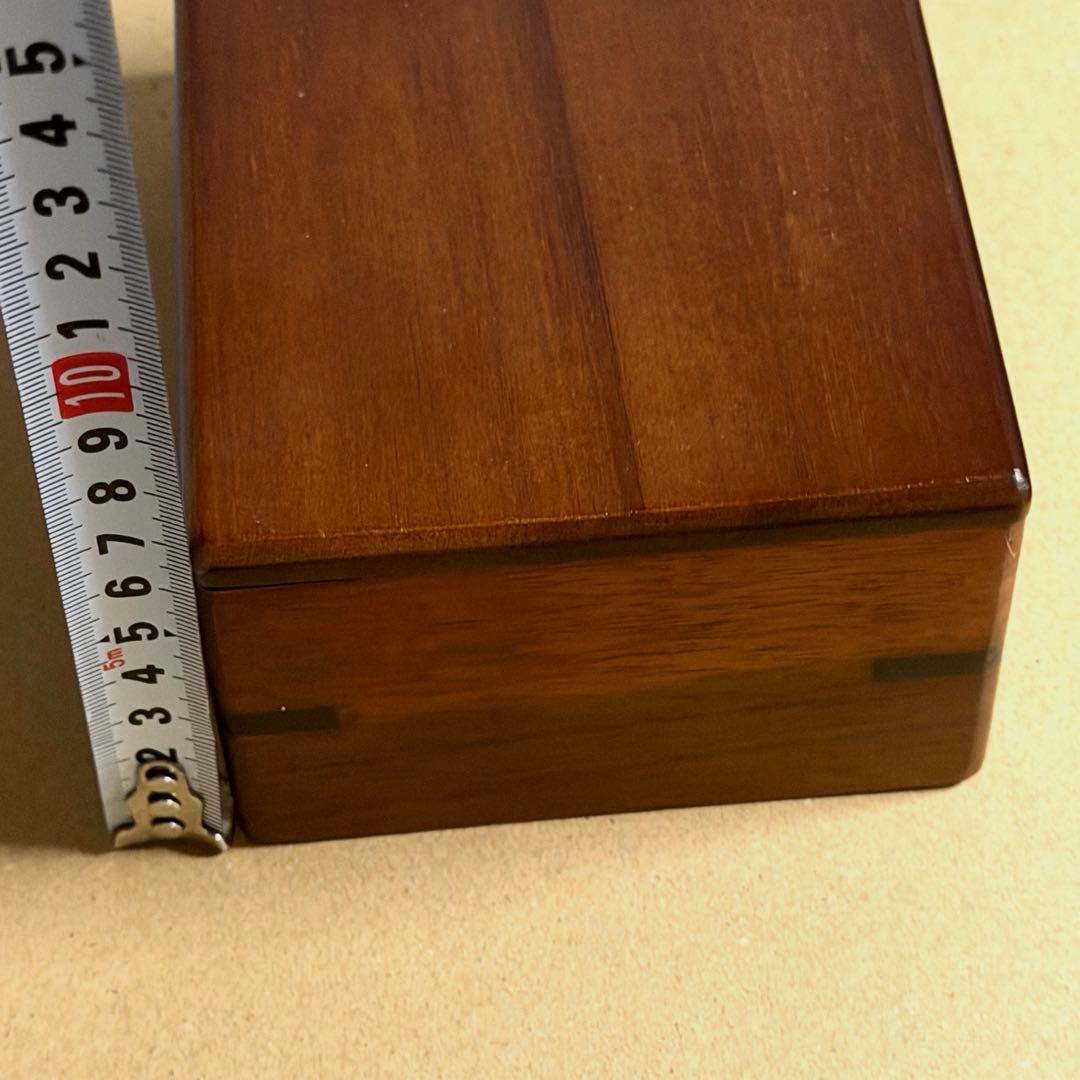 ZARA  ウッドジュエリーボックス