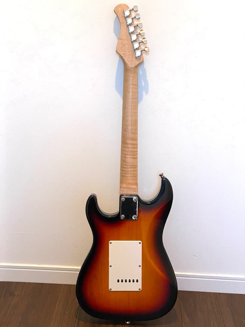 美品【送料込み】Bacchus キッズ ミニ ギター GS-Mini/R 3TS