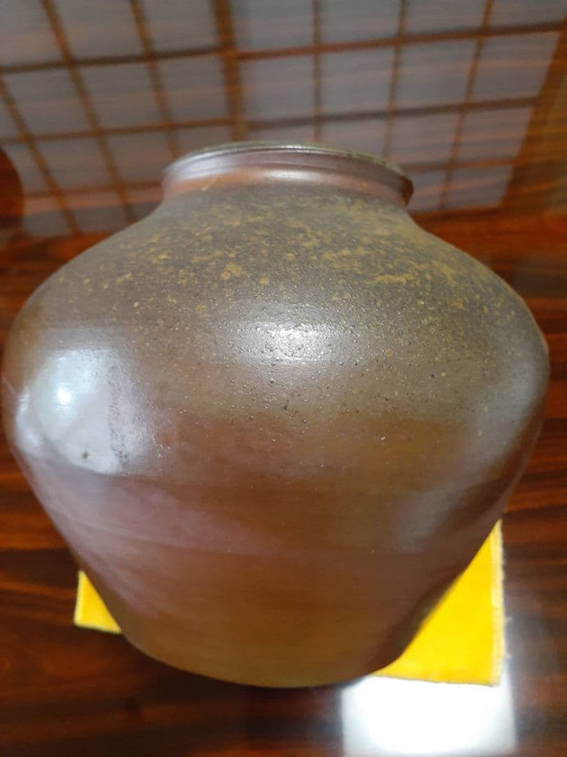 備前焼　壺　鈴木楽川作