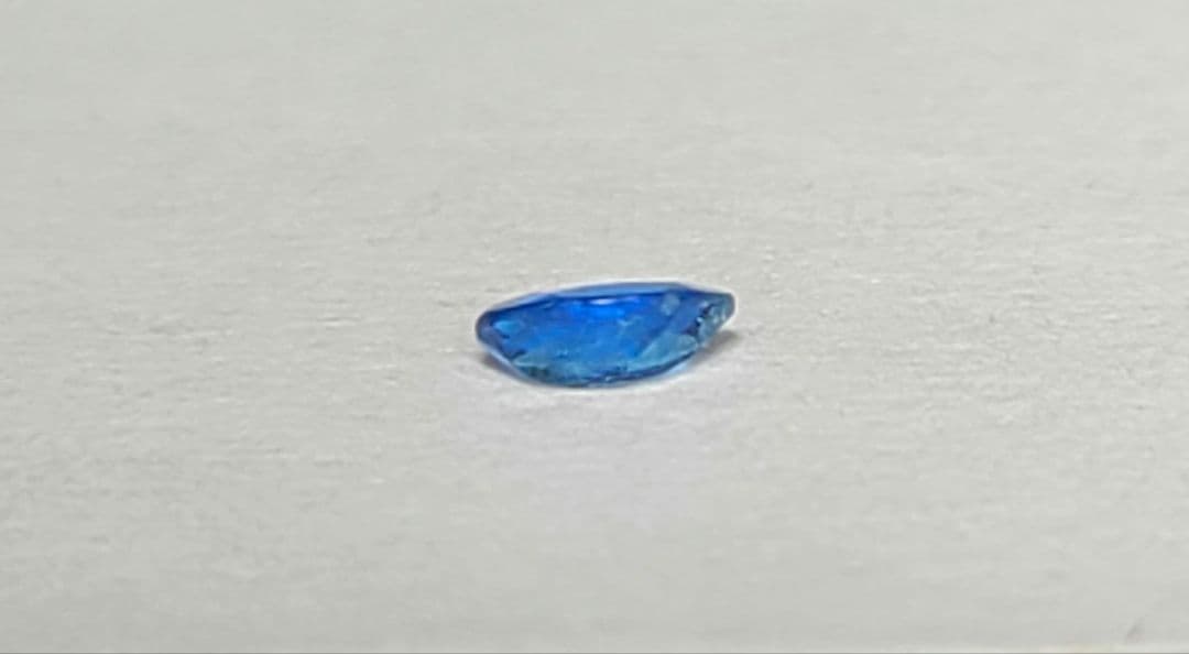 Windows.青いネオンの閃光!!★希少石ラズライト★リング、ペンダント