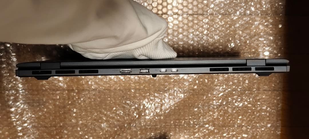 【美品】Prestige 16 AI Studio B1VFG
