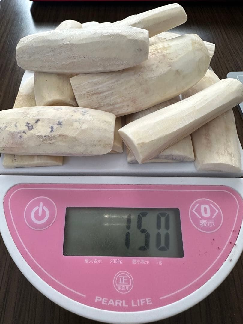 まっこう鯨 歯縦切りカット材