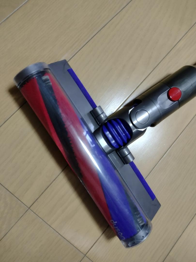 ダイソン★digital slim★SV18★バッテリー新品同等★スタンド付き①