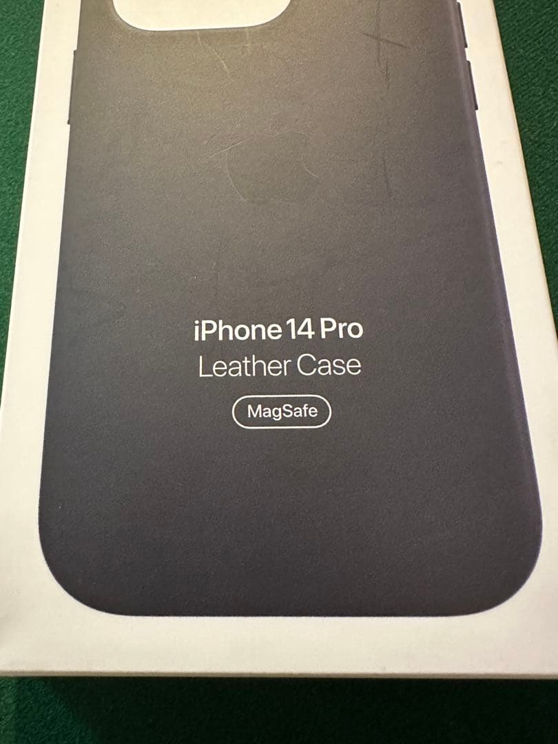 美品　iPhone 14 Pro用 Apple純正 レザーケース　ミッドナイト