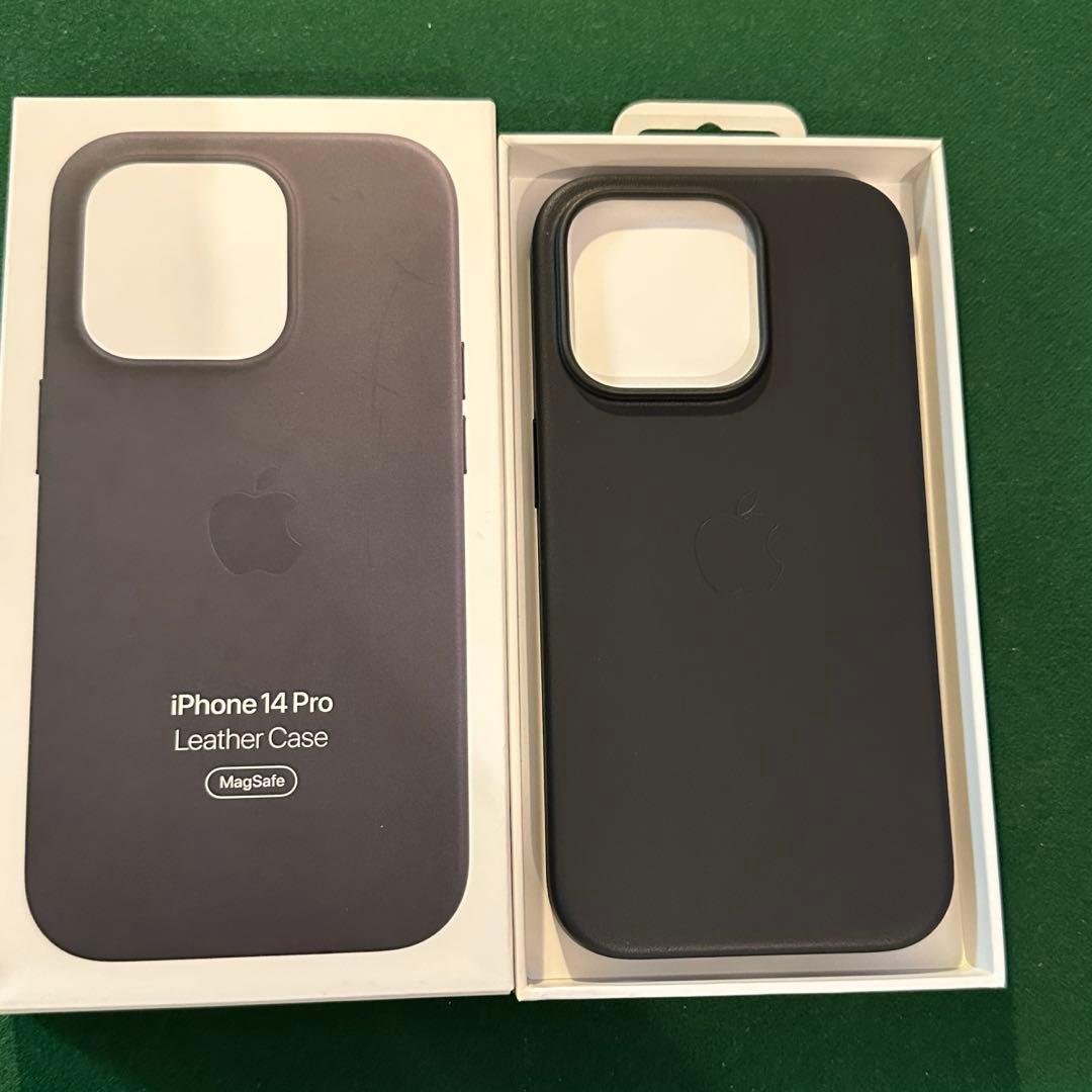 美品　iPhone 14 Pro用 Apple純正 レザーケース　ミッドナイト