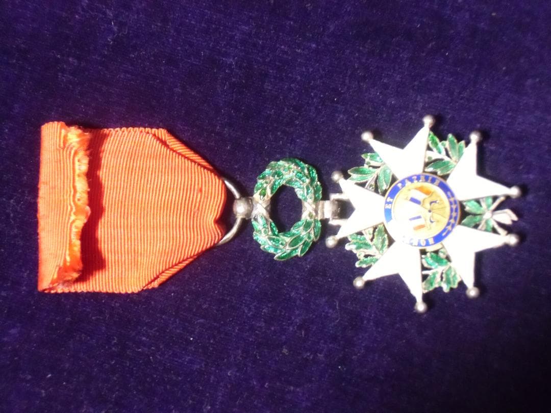 Ｆフランス軍＊ レジオンドヌール勲章＊シュバリエ/騎士級＊官給品（実物）