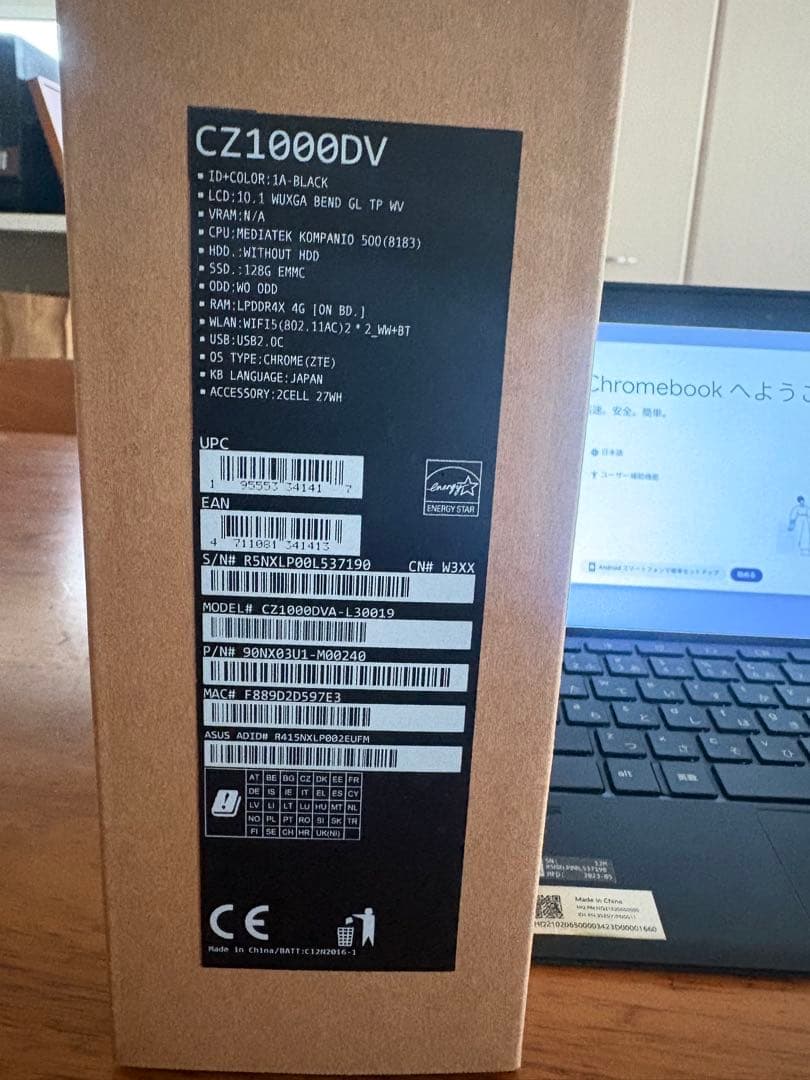 Chromebook本体 asus chromebook cz1000dv