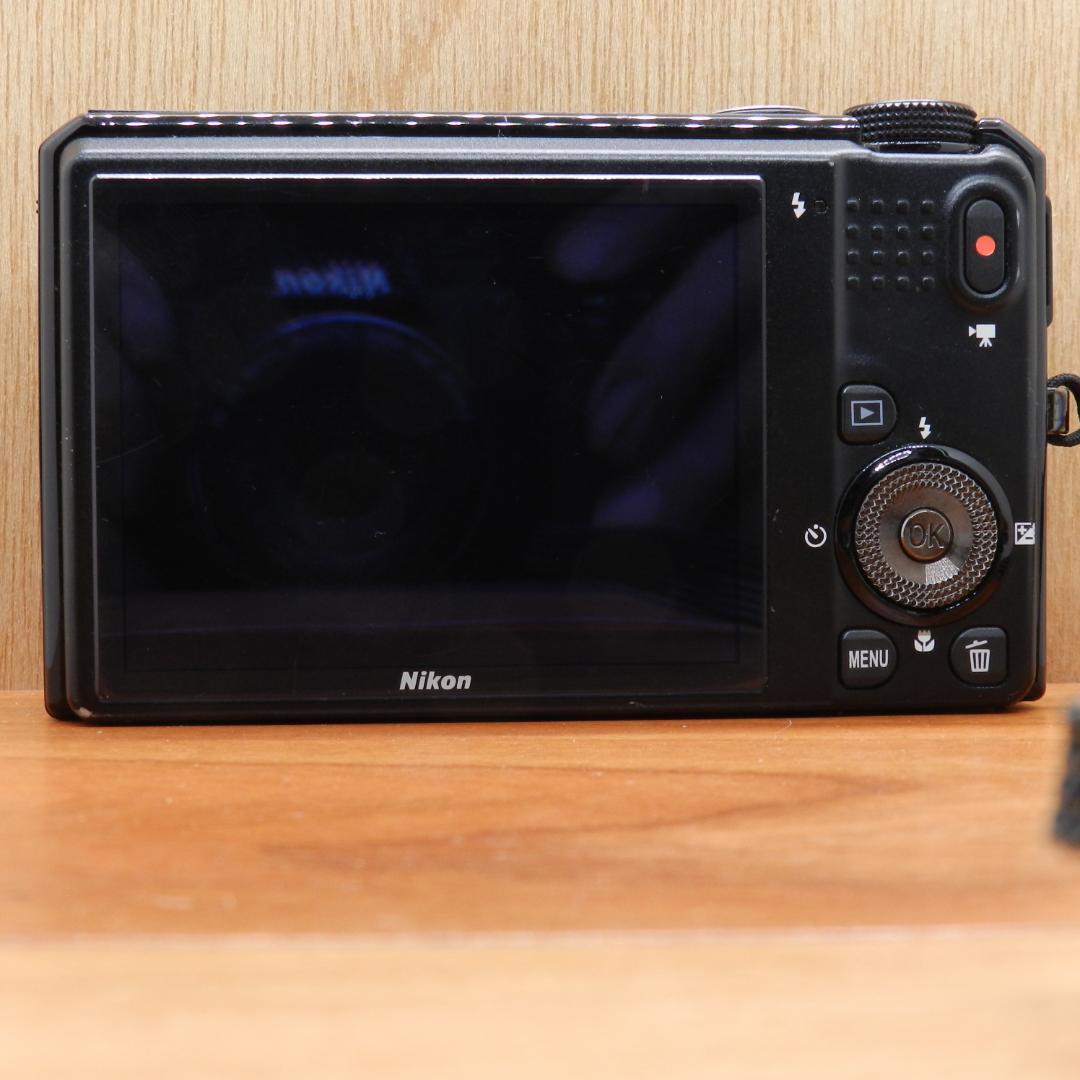 Nikon COOLPIX S9100 動作品
