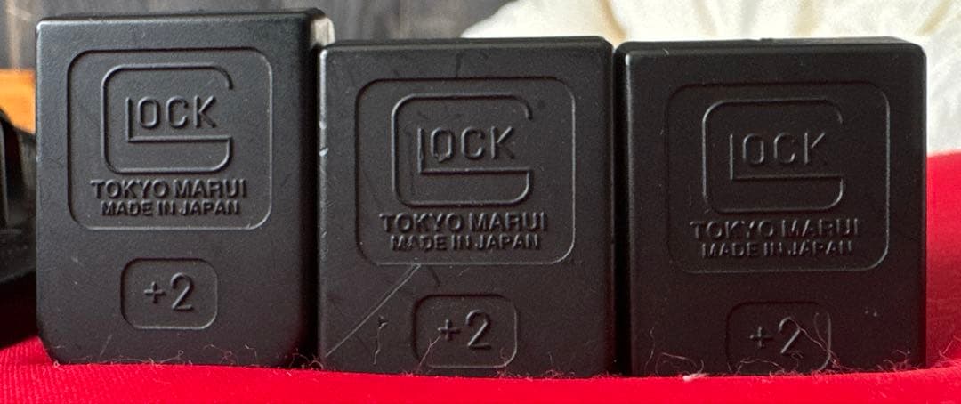 東京マルイ　グロック18C 電動　拡張マグ・リポ化コネクタ付き