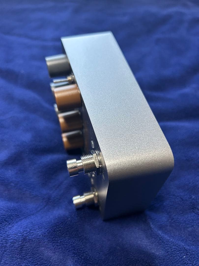Universal Audio UAFX OX Stomp未使用に近い美品