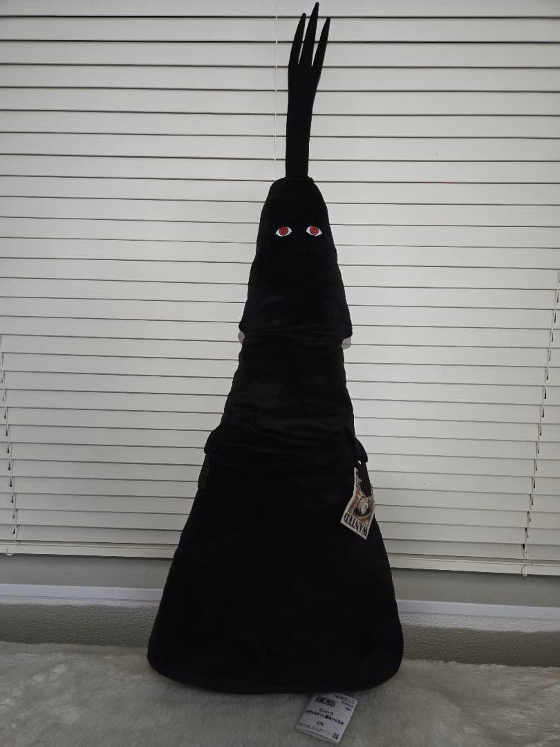 【ワンピース　めちゃながイム様ぬいぐるみ】　クッション