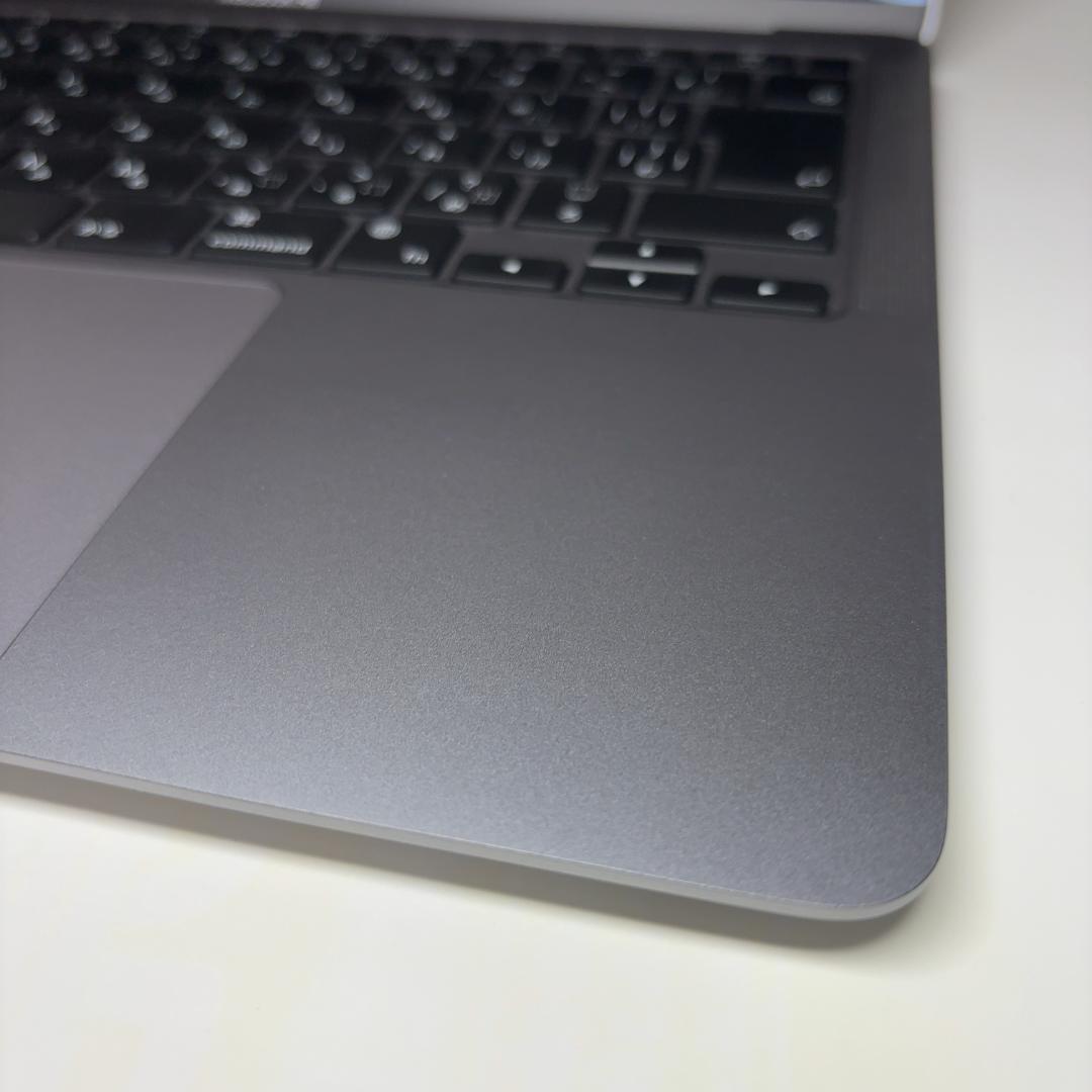 充放電18回 極美品 最新OS M1 MacBookAir 8GB 256GB